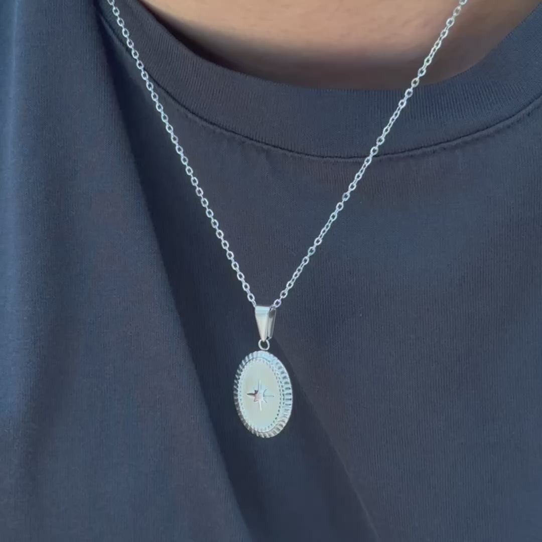 SILVER STARBURST PENDANT NECKLACE